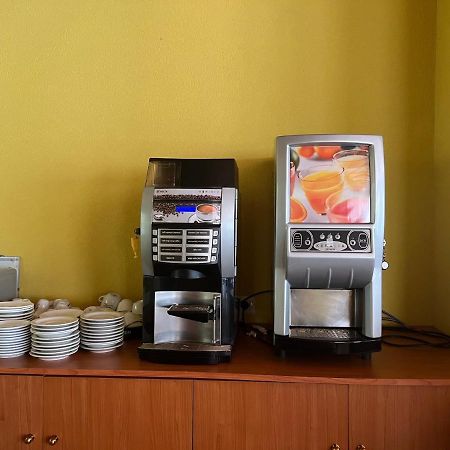 Hotel Estense Rimini Ngoại thất bức ảnh
