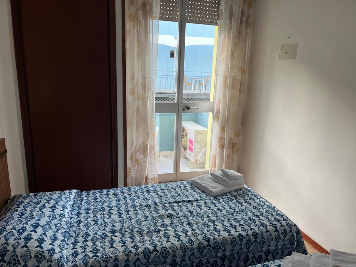 Hotel Estense Rimini Ngoại thất bức ảnh