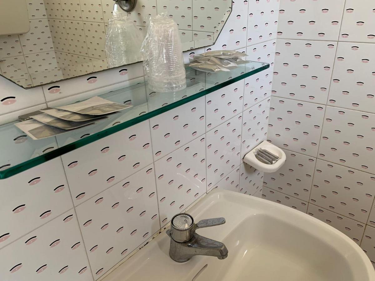 Hotel Estense Rimini Ngoại thất bức ảnh
